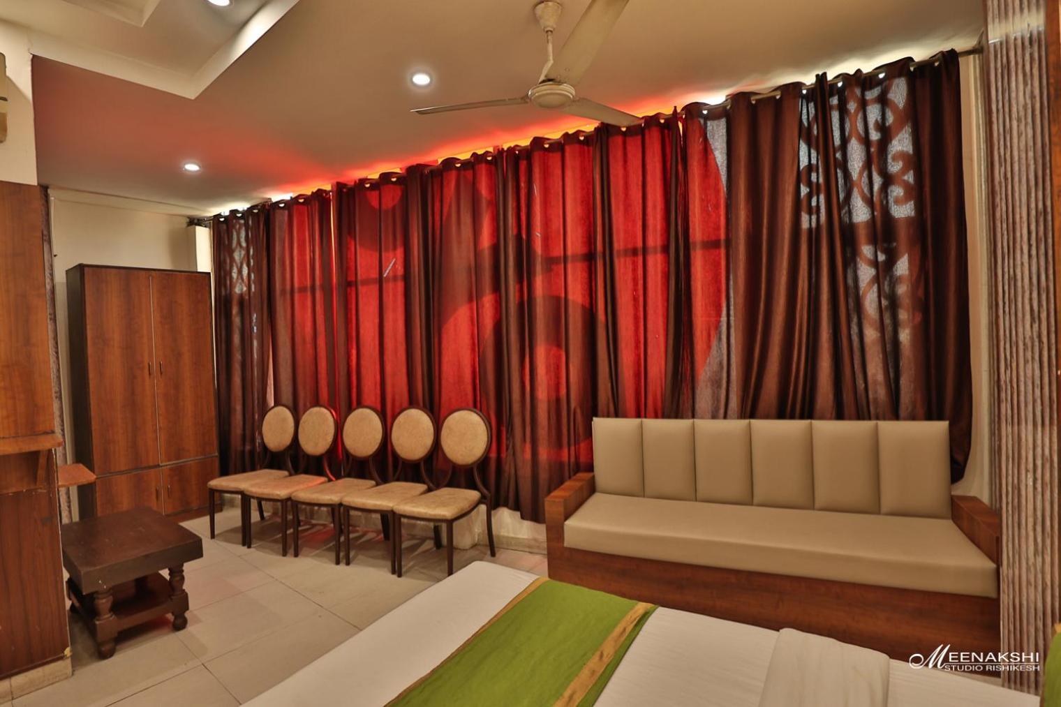 Hotel Haridev Roorkee Экстерьер фото