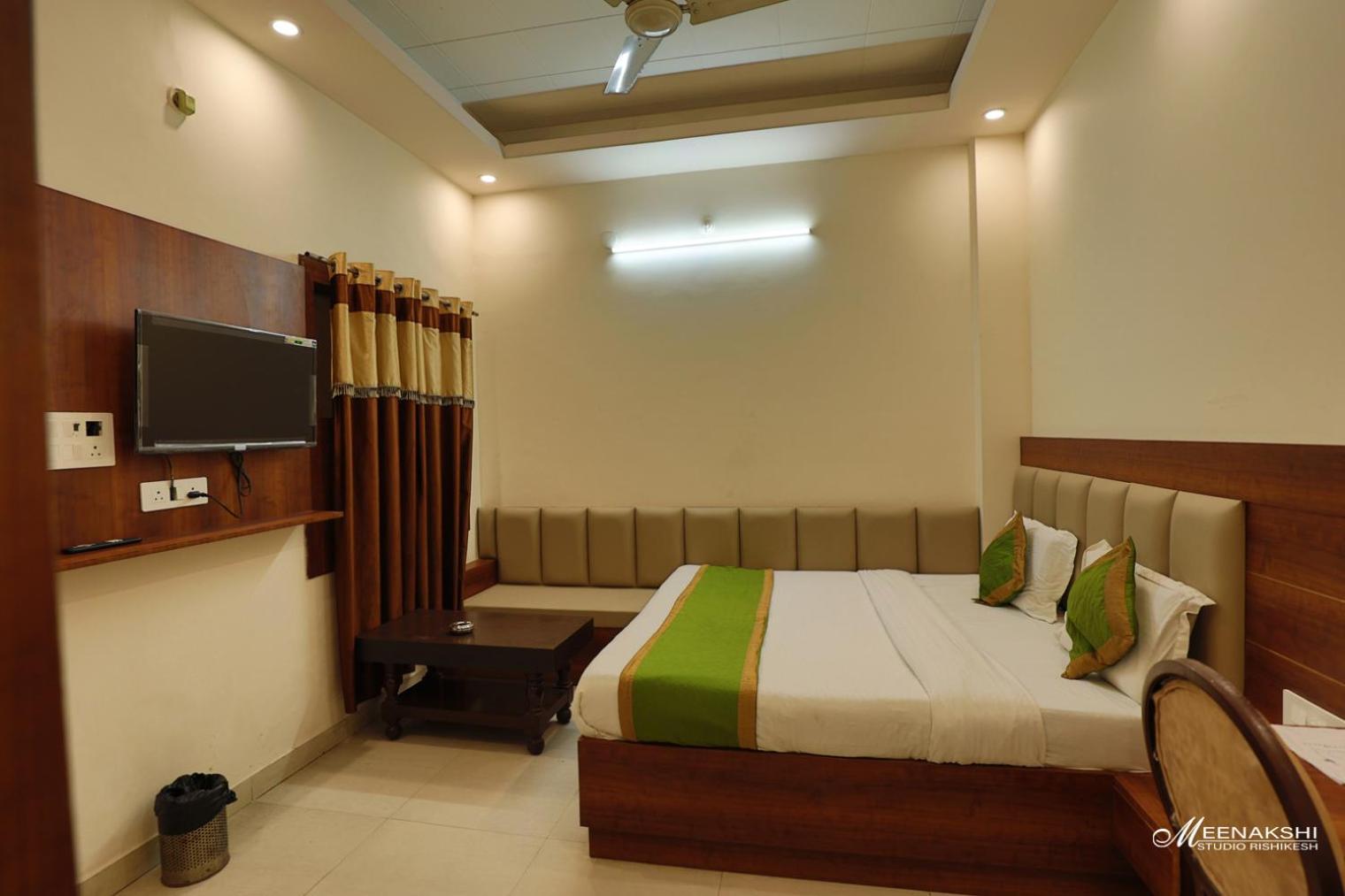 Hotel Haridev Roorkee Экстерьер фото
